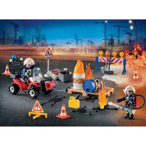 Firefighters advent calendar Playmobil image-0