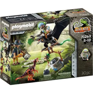 Dimorphodon figurine and rangers Playmobil image-0