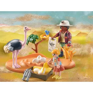Ostrich nest and explorer building sets Playmobil image-0