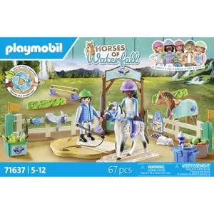 Equestrian arena simulation games Playmobil image-0