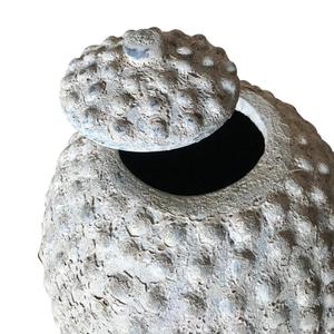 Ceramic vase Pole To Pole Lobi image-1