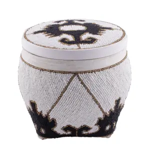 Beaded basket Pole To Pole Sultan L image-0