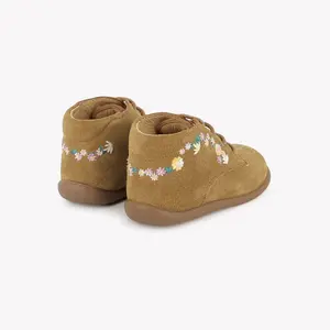 Baby booties Pom d'Api Stand-up Derby Brod image-3