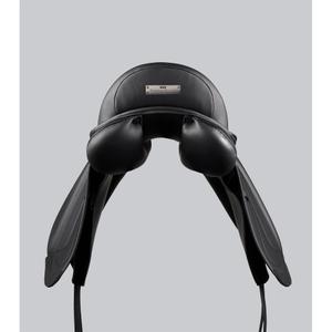 Dressage saddle for horses Premier Equine Reims image-3