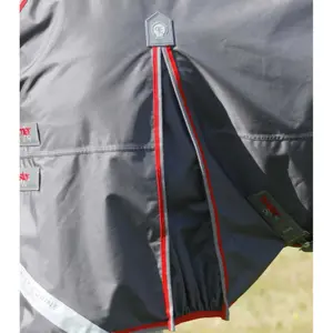 Manta impermeable para caballos con cubrecuello Premier Equine Buster 50 g image-3