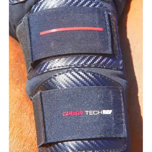 Anti-slip horse Tail Guard Premier Equine Carbon Tech image-3