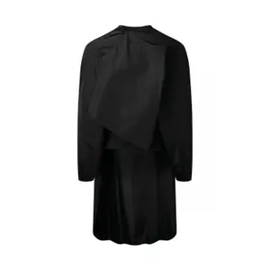 Vestido de salón impermeable de manga larga Premier image-0