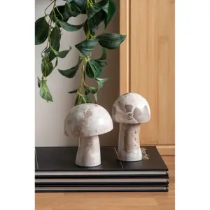 Small statue Present Time Mushroom image-3
