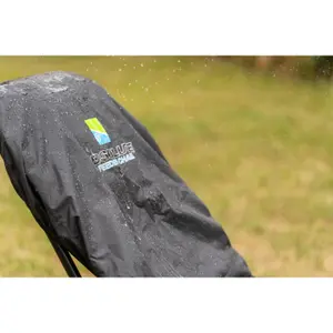 Waterproof chair cover Preston image-3