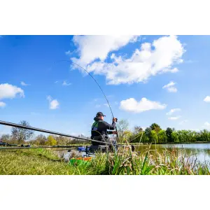 Cane Preston Dura Carp 9ft image-1
