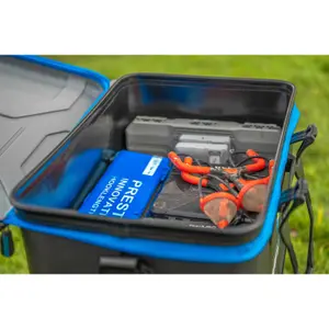 Sac à accessoire Preston Hardcase Tackle Safe image-2