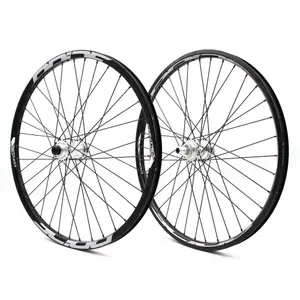 Par de ruedas de bicicleta Pride Racing Aero image-0