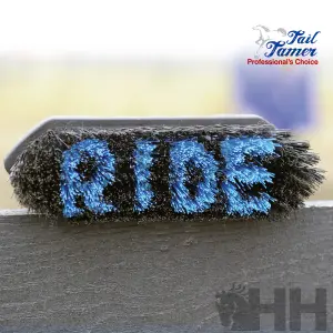 Horse brush Professional's Choice Ride image-0
