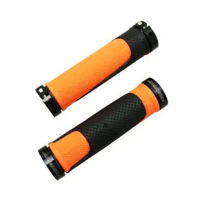 Ett par mountainbike-handtag med dubbel densitet Progrip 997 open end lock on