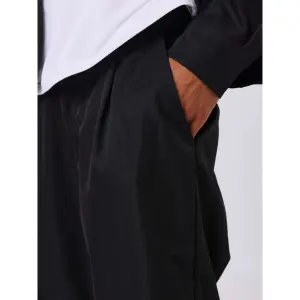 Pantaloni eleganti con pieghe Project X Paris image-3