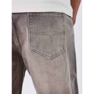 Ausgewaschene gerade Jeans Project X Paris image-4
