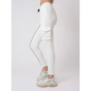 Pantalon de jogging piping et broderie contrastés simili cuir femme Project X Paris image-3