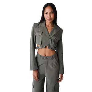 Blazer curto estilo cargo para mulher Project X Paris image-0