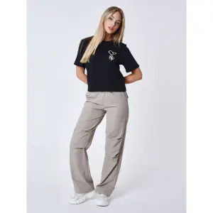 Camiseta corta de mujer con logotipo de corazón Project X Paris image-1