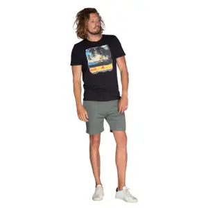 Shorts Protest Brind image-2