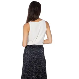 Tampo do tanque feminino Protest Prtyalata image-3