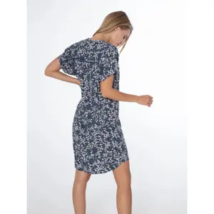 Tunika Frau Protest Prttibau image-3