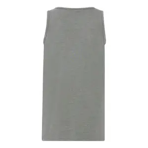 Kinder-Top Protest Jordy image-2