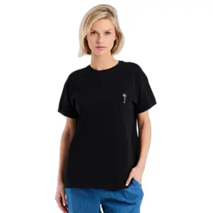 T-Shirt Protest image-0