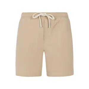 Short Protest Graig image-0