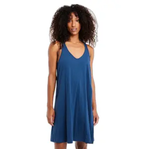 Kleid Frau Protest Prtfeline image-1