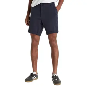 Short Protest Prtbastian image-1