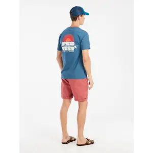 Short Protest Comie image-6