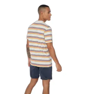 Curta Protest Fan image-4