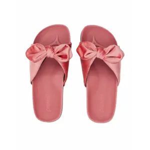 Sandals Protest Prtjolien image-1