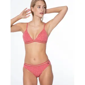 Haut de maillot de bain triangle femme Protest Mixhera image-1