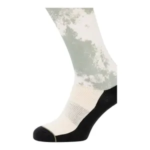 Socken Protest Trip image-1