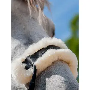Reithalfter Pferd PS of Sweden High Jump Sheep Skin image-1