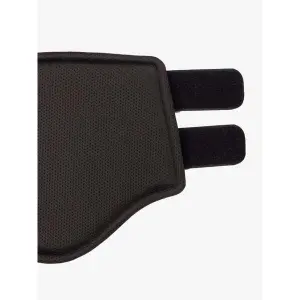 Closed mesh front leg boots for horses PS of Sweden Premium image-2