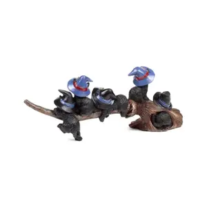 Figure Playing on Broom Puckator image-4