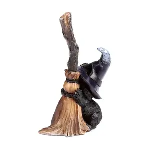 Figurine mit ihrem Besen Puckator image-3