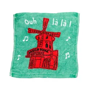 Compressed Travel Towel Je T'aime Paris Puckator image-3