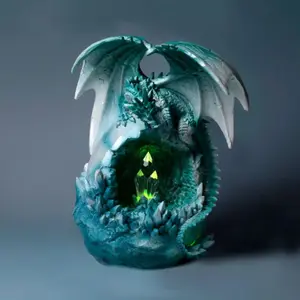 Figurine Deko Drache aus Eis auf seinem LED-Ei Puckator image-4