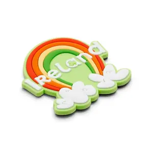 Aimant PVC Rainbow Souvenir Ireland Puckator image-1