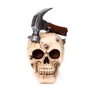 Dekorative Figur Schädel mit Hammer & Nägel Puckator image-1
