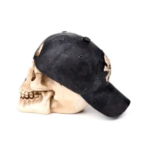 Decorative Skull Figurine with Baseball Cap Puckator image-3