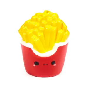 Salt and Pepper Shakers in Ceramic Puckator Hammy le Burger & Frites Foodiemals image-1