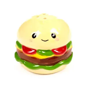 Salt and Pepper Shakers in Ceramic Puckator Hammy le Burger & Frites Foodiemals image-2