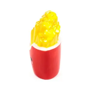 Salt and Pepper Shakers in Ceramic Puckator Hammy le Burger & Frites Foodiemals image-4