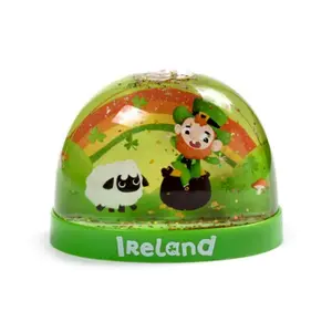 Irish Luck Large Snow Globe Decorative Object Puckator image-0