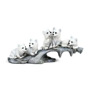 Figurine von Wolfsküken, die auf einem Felsen spielen Puckator image-1